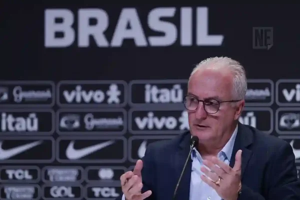 Treinador Dorival Júnior