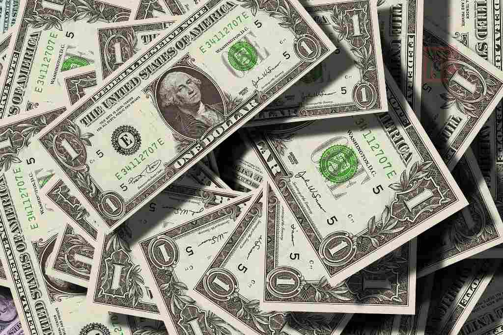 Dólar Americano