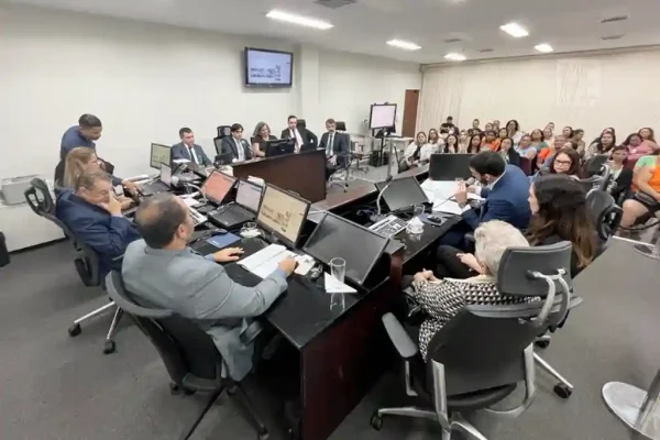 mpf endometriose se audiencia ago 24