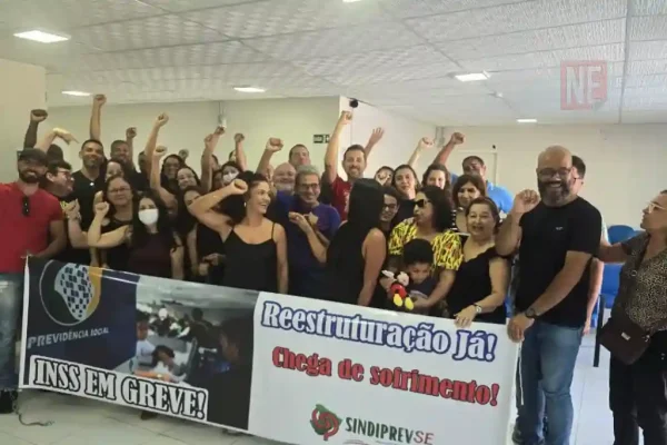 Em assembleia, categoria delibera fortalecer a greve no INSS