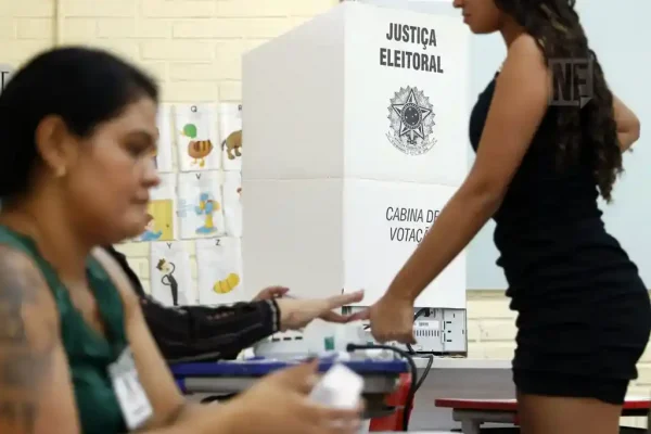 eleitora urna eleicoes out 2024