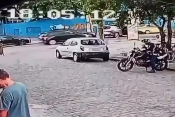 Silas Malafaia é vítima de tentativa de assalto; veja as imagens