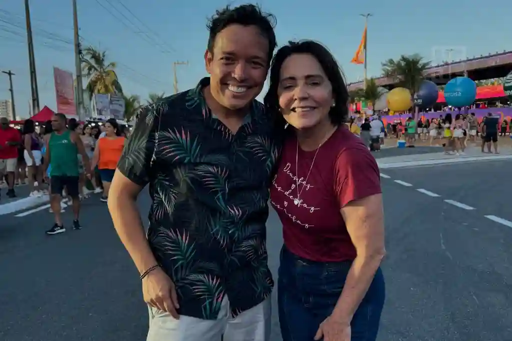 Fábio Andrade e Emília Corrêa