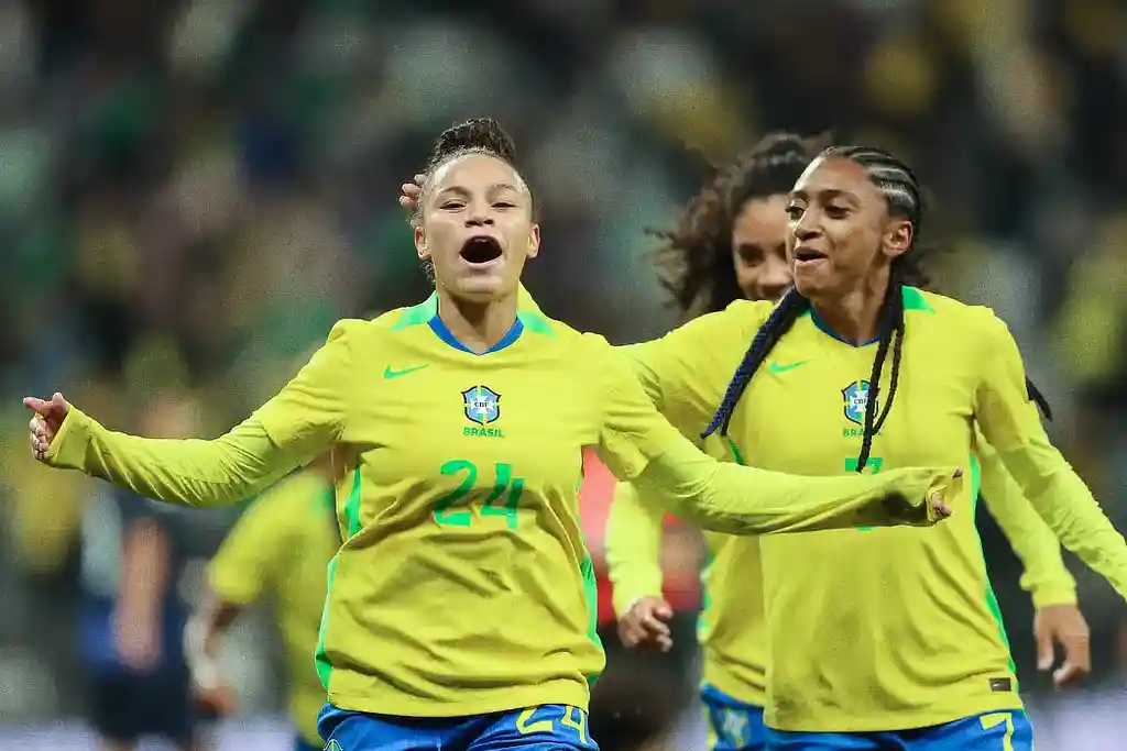 Brasil vence Japão em amistoso com dois gols de Dudinha em São Paulo