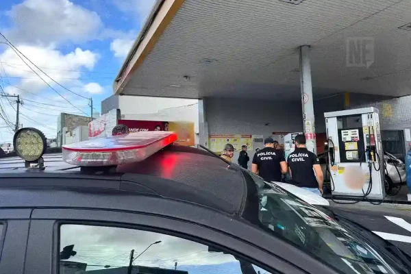 Operação investiga adulteração de combustíveis em Aracaju