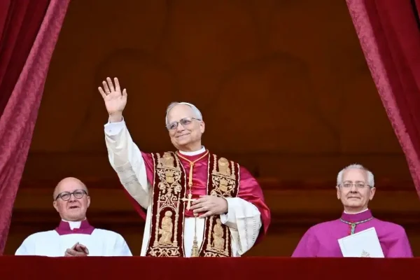 Habemus papam! Novo Papa é dos EUA