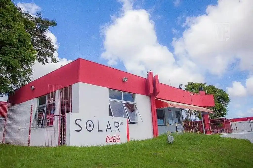 Fabrica da Solar Bebidas, fabricante da Coca-Cola no Brasil