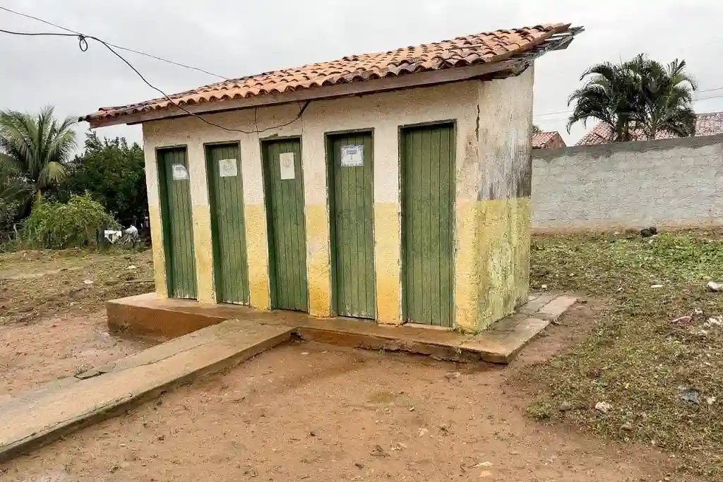 Fiscalização aponta falta de água, saneamento e estrutura em escolas de 13 municípios sergipanos
