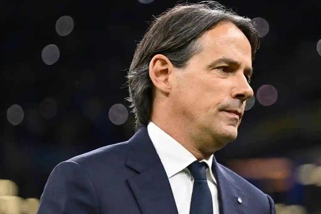 Técnico italiano Simone Inzaghi