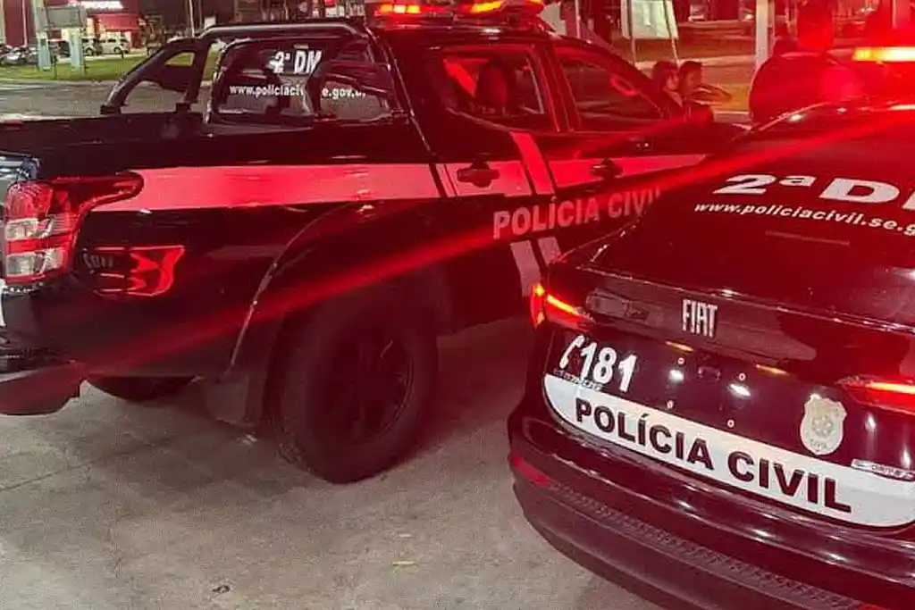 Policiais civis da 2ª Delegacia Metropolitana (DM) de Aracaju