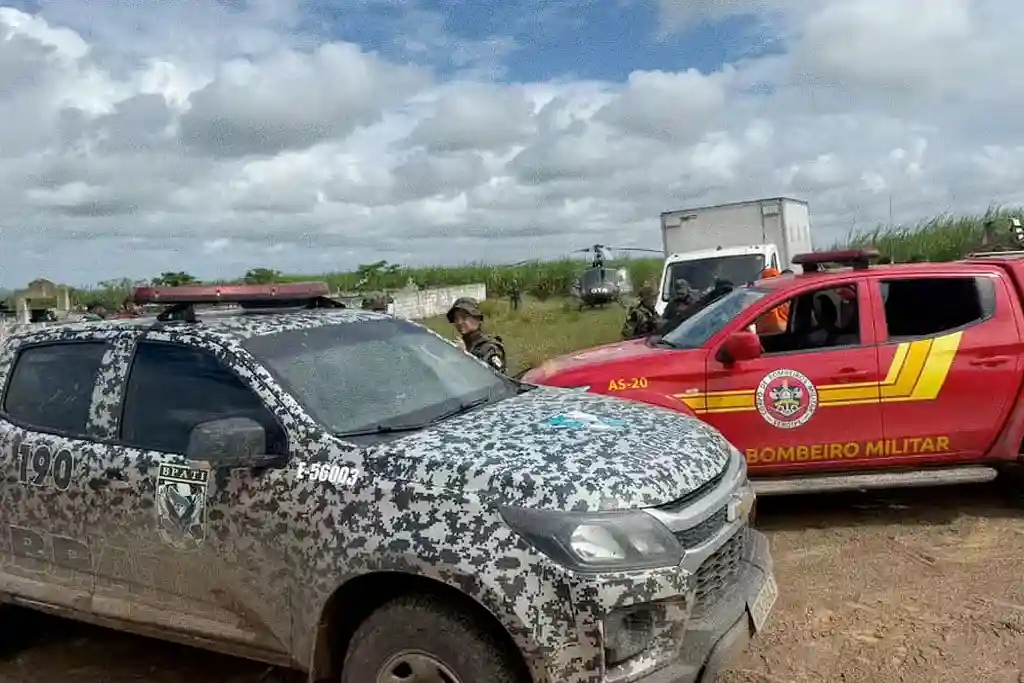 Avião de Pequeno porte cai em Capela; piloto morreu no local