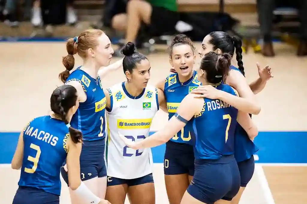 Brasil tem vitória e garante vaga na fase final da Liga das Nações de Vôlei