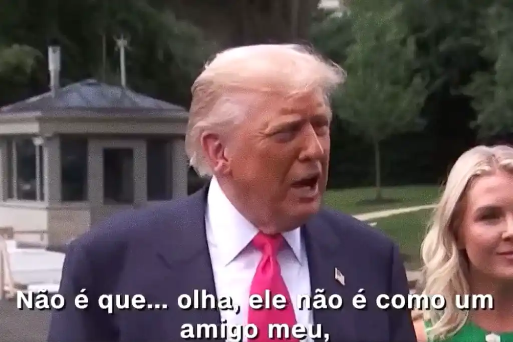 Trump diz que Bolsonaro não é seu amigo, mas 'é honesto'