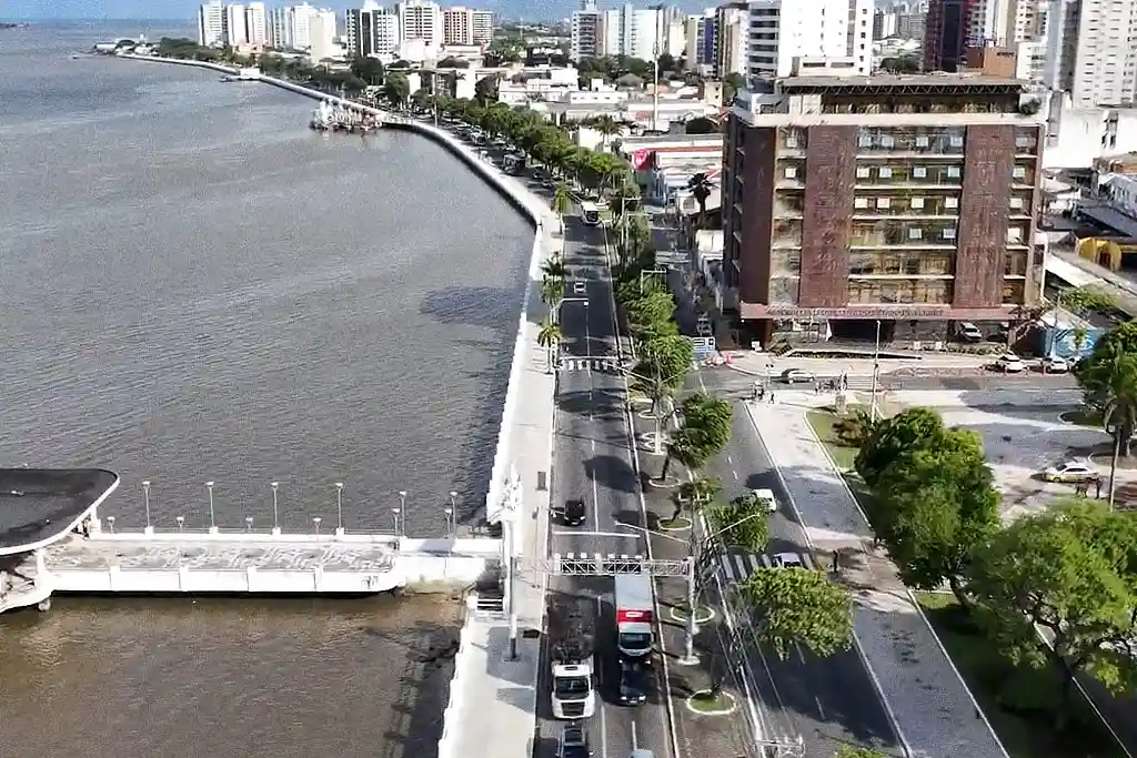 Avenida Ivo do Prado, em Aracaju