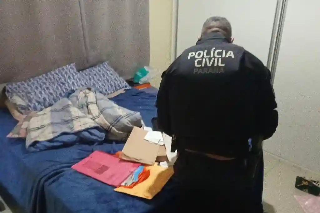 Policial civil do Paraná em operação contra grupo suspeito de aplicar o golpe do falso consórcio