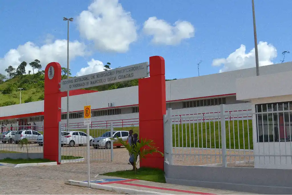 Escola Estadual Marcelo Déda Chagas, no município de Carmópolis