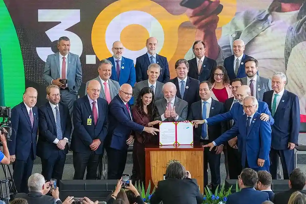 Lula institui no Brasil a TV 3.0