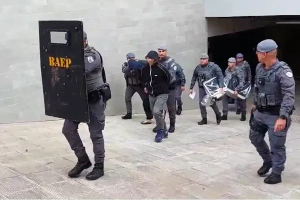 Preso empresário acusado de participar de plano do PCC para matar promotor de São Paulo