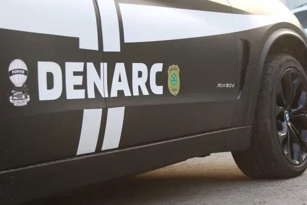 Viatura do Departamento de Narcóticos (Denarc) em Sergipe