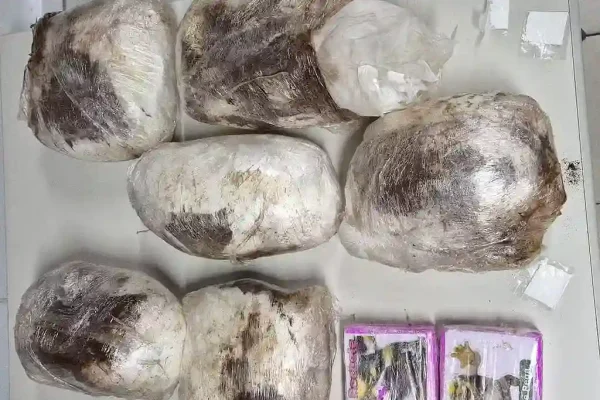 PRF apreende seis quilos de cocaína em Sergipe