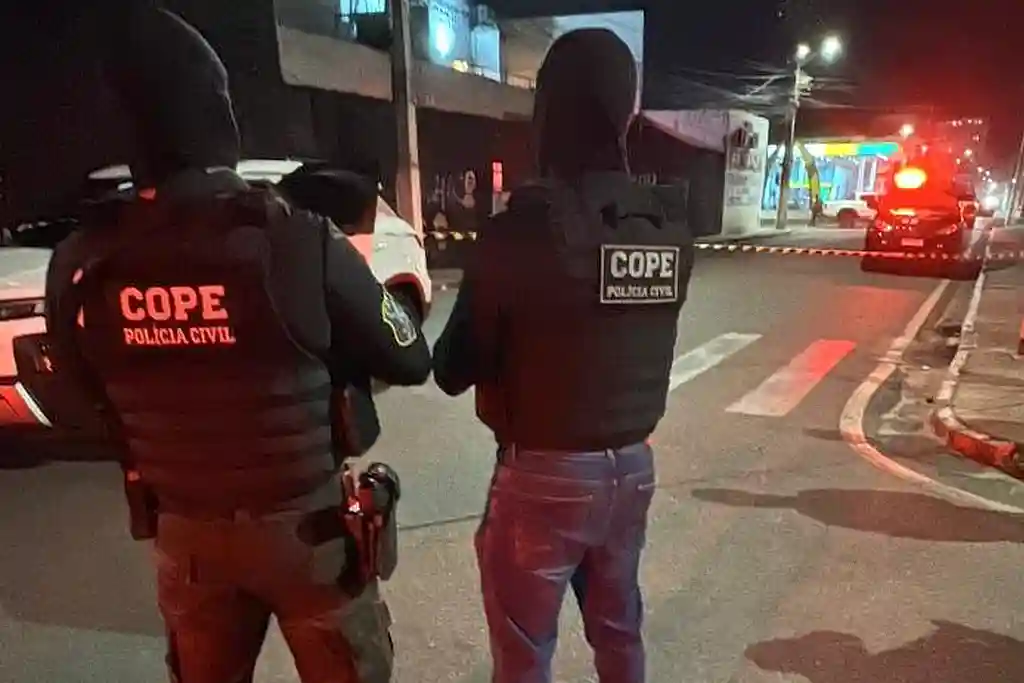 Policiais da COPE durante operação em Aracaju