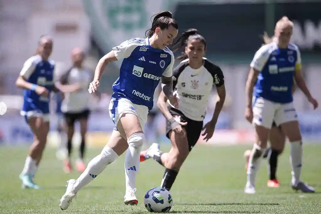 Cruzeiro e Corinthians no Brasileirão Feminino 2025