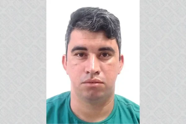 Estelionatário Mazzane Epifanio