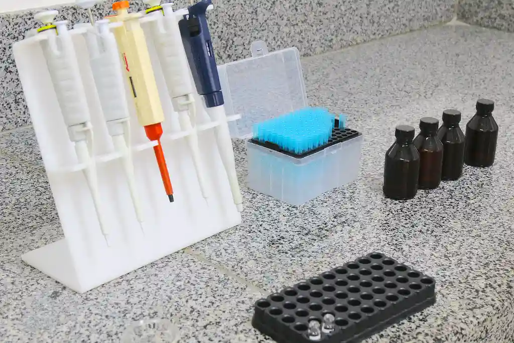 Exames periciais no Instituto de Análises e Pesquisas Forenses (IAPF), vinculado à Polícia Científica de Sergipe