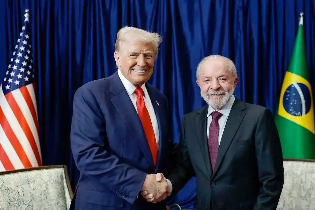 Trump e Lula durante encontra na Malásia – 26/10/2026