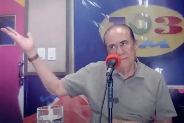 Ex-deputado estadual Venâncio Fonseca em entrevista na rádio 103 FM
