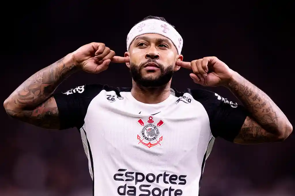 Jogador Memphis, do Corinthians