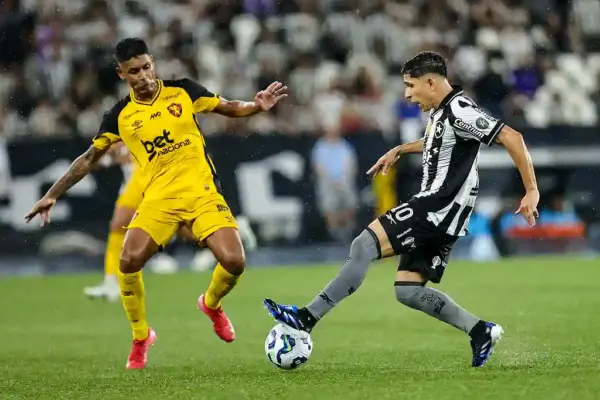 Sport e Botafogo pela 34ª rodada da Série A do Campeonato Brasileiro 2025