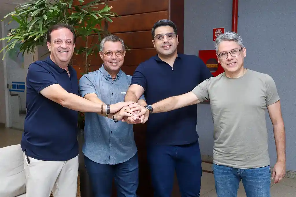Fábio Mitidieri anuncia chapa majoritária para 2026