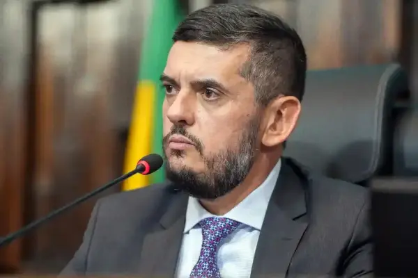 Presidente da Assembléia Legislativa do Rio de Janeiro, Rodrigo Bacellar é preso pela PF