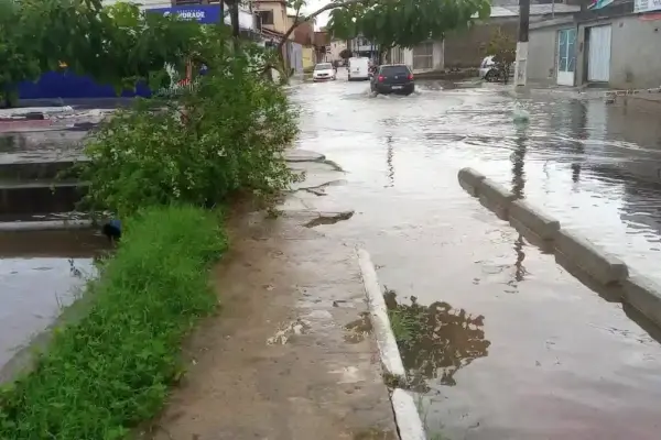 MPSE processa Aracaju por alagamentos no Jardim Centenário