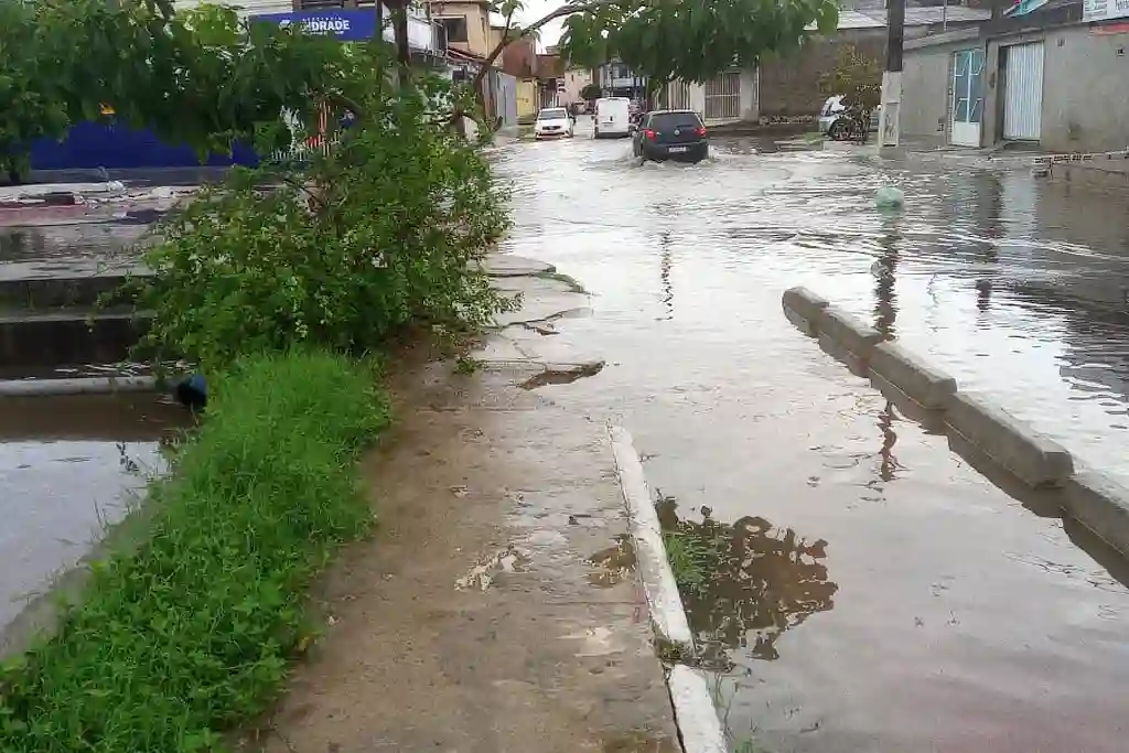 MPSE processa Aracaju por alagamentos no Jardim Centenário