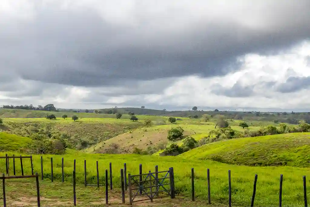 Novo alerta aponta chuvas intensas em Sergipe até quarta 2 Céu nublado no interior sergipano
