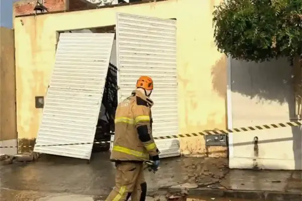 Chuvas em Sergipe: teto desaba em Itabaiana e feirantes fogem de alagamento em Lagarto