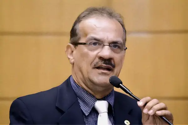Ex-deputado Mudinho da Comase