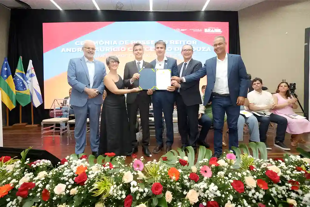 Ministro Camilo Santana participar da posse de Maurício Conceição como novo reitor da Universidade Federal de Sergipe (UFS)