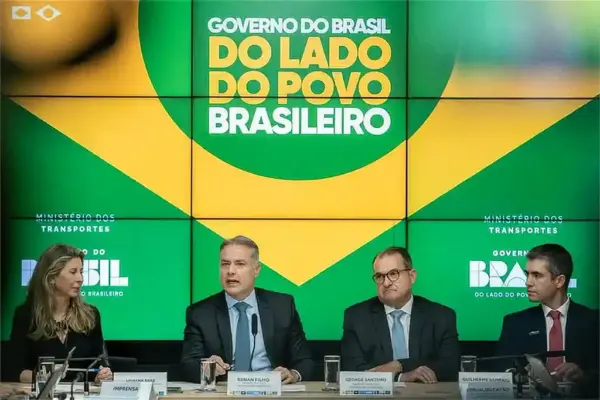 Ministro dos Transportes Renan Filho