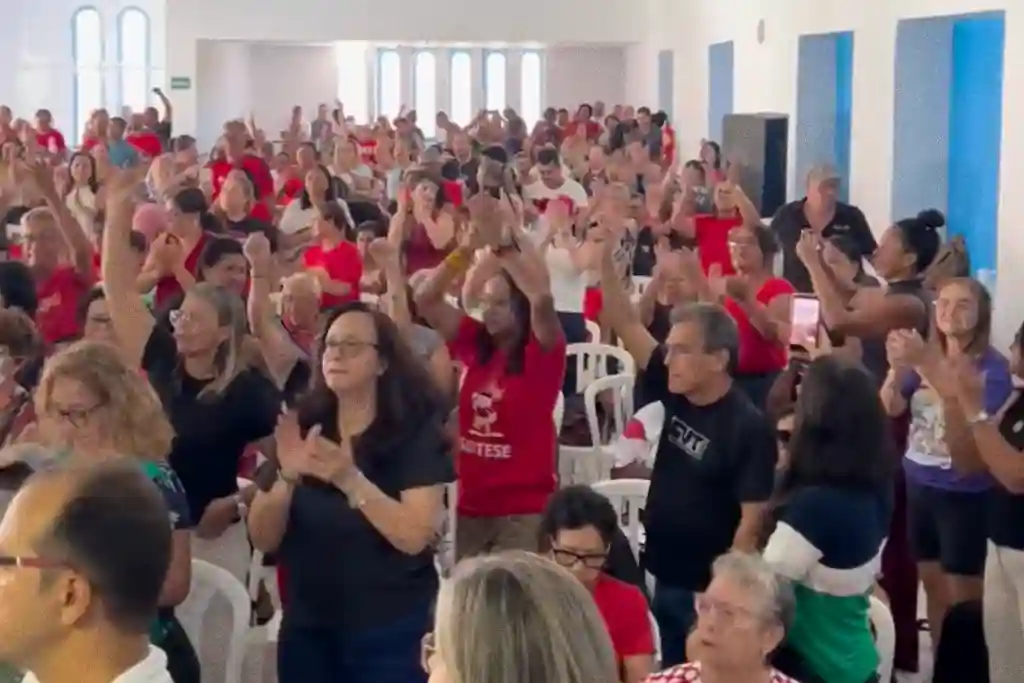 Governo pede ilegalidade da greve dos Professores. TJ nega 2 Professores de Sergipe entram em greve por tempo indeterminado