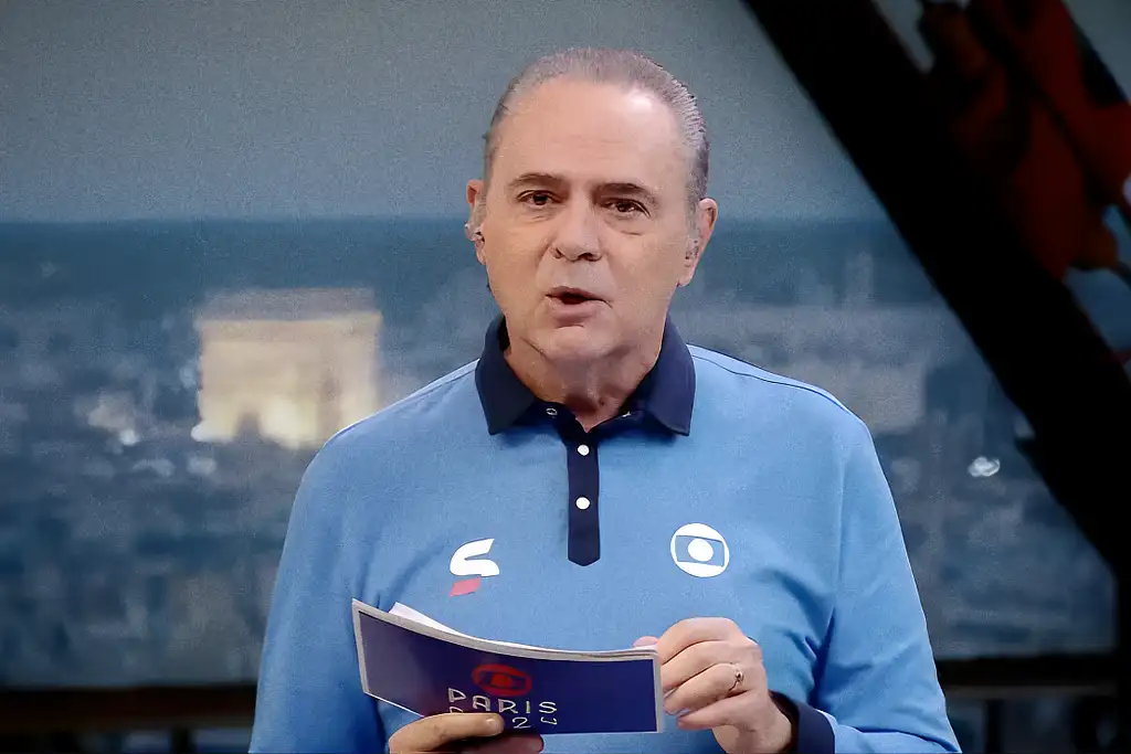Narrador Luís Roberto, da TV Globo