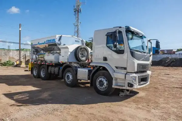 TBR 800 Super, equipamento de pavimentação utilizado na recuperação das vias de Aracaju
