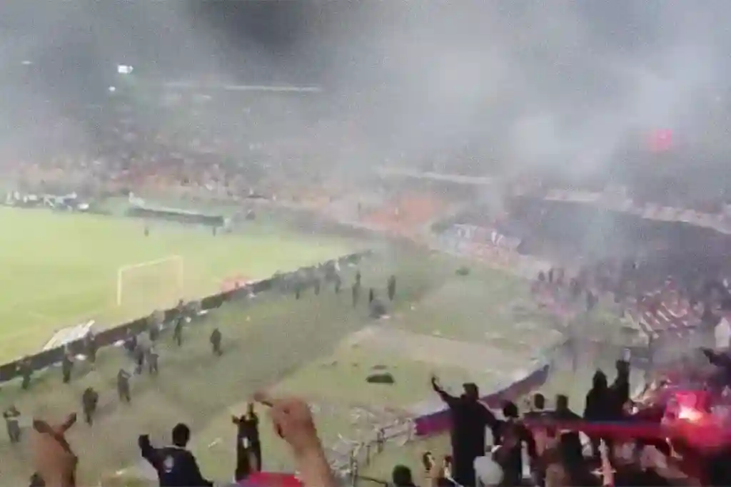 Jogo do Flamengo na Libertadores é cancelado após vandalismo