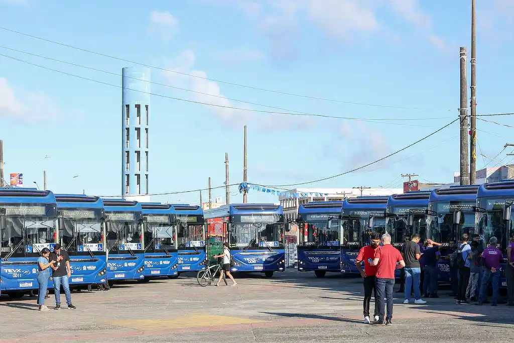 Aracaju recebe 15 novos ônibus elétricos 1 Prefeitura de Aracaju entrega 15 novos ônibus elétricos