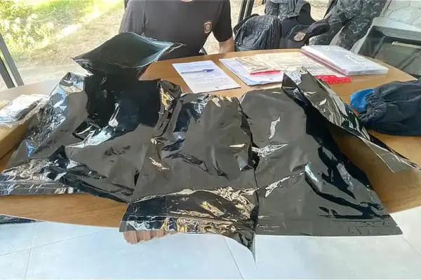 Droga apreendida durante flagrante da PF, onde levou a prisão de investigado em Aracaju