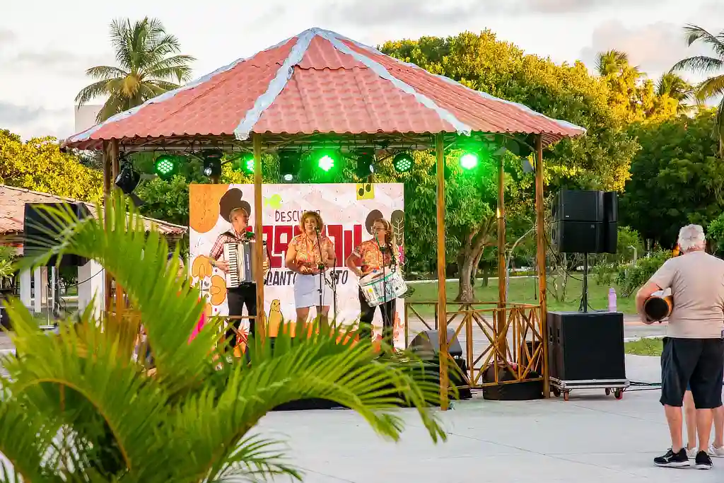 Descubra Aracaju leva atrações a 4 bairros até domingo 2 Apresentação de artistas durante o Descubra Aracaju