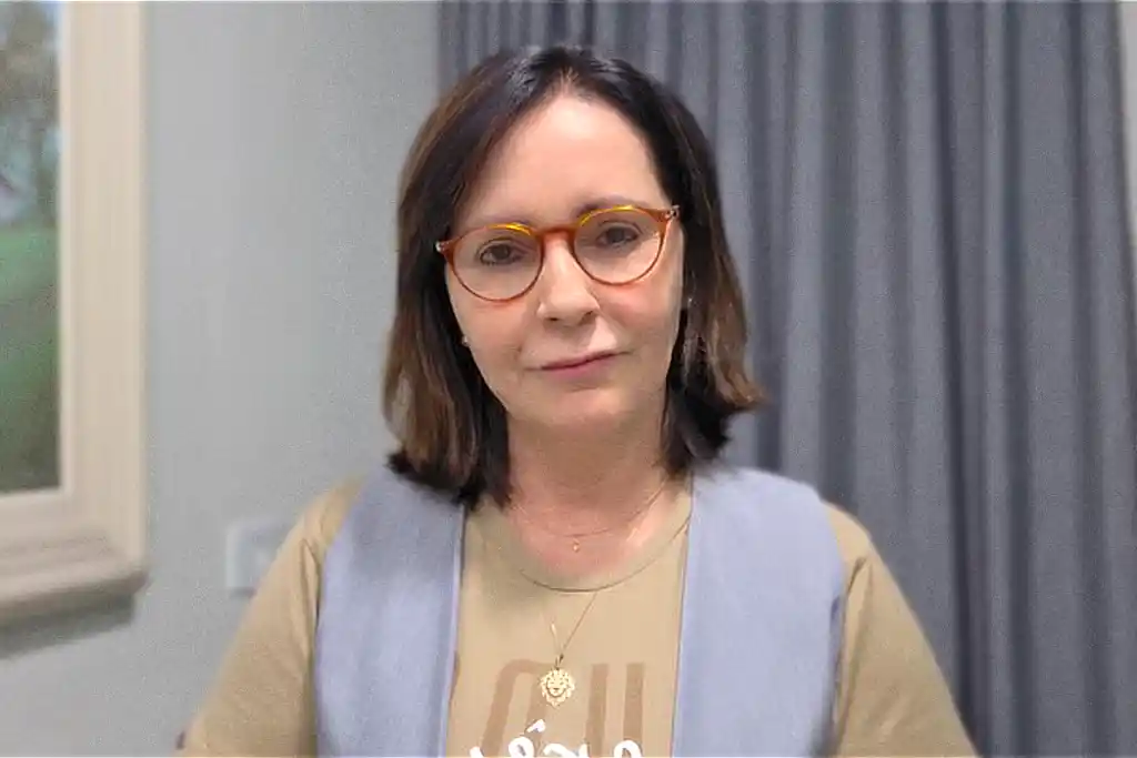 Emília Corrêa passa por cirurgia no coração nesta segunda 1 Prefeita Emília Corrêa comunica em vídeo que passará por cirurgia no coração em São Paulo