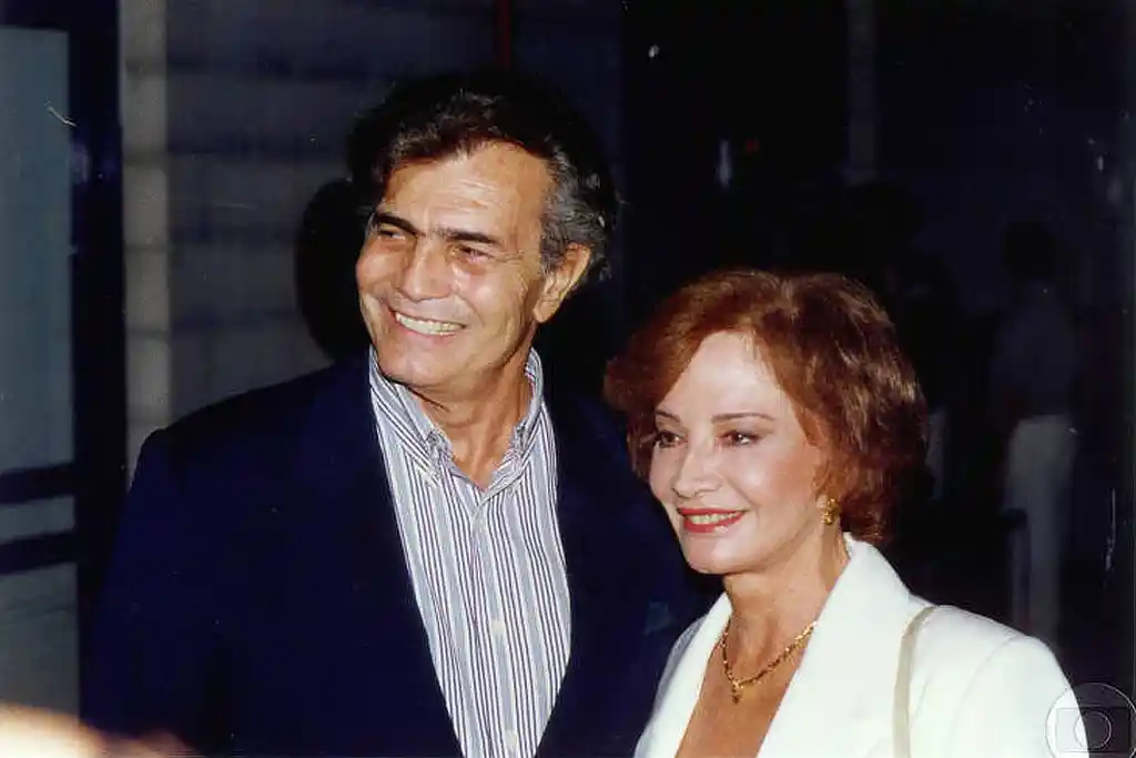 Morre Glória Menezes, aos 91 anos, no Rio de Janeiro 2 Os atores Tarcísio Meira e Glória Menezes, em 1998